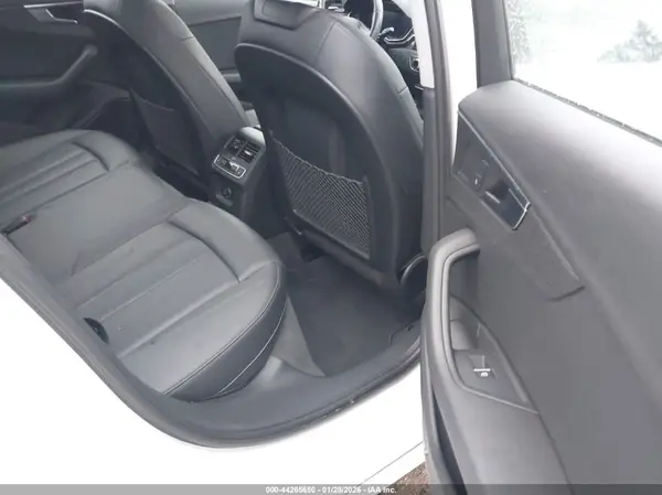 WAUENAF46JA097978 2018 AUDI A4 - Image 8