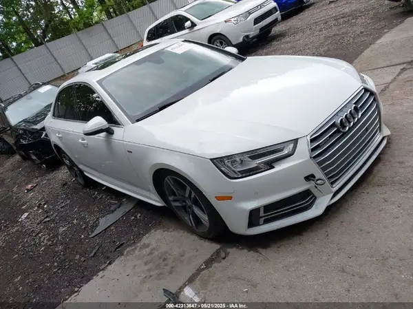 WAUENAF46JA149268 2018 AUDI A4 - Image 1