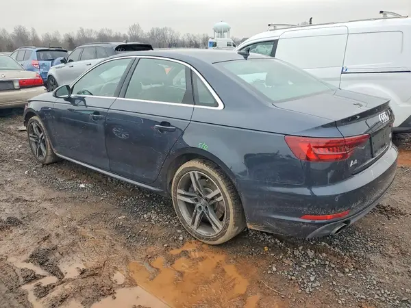 WAUENAF46JA232330 2018 AUDI A4 - Image 2