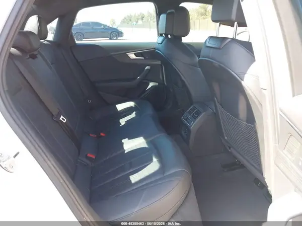 WAUENAF46JN001890 2018 AUDI A4 - Image 8