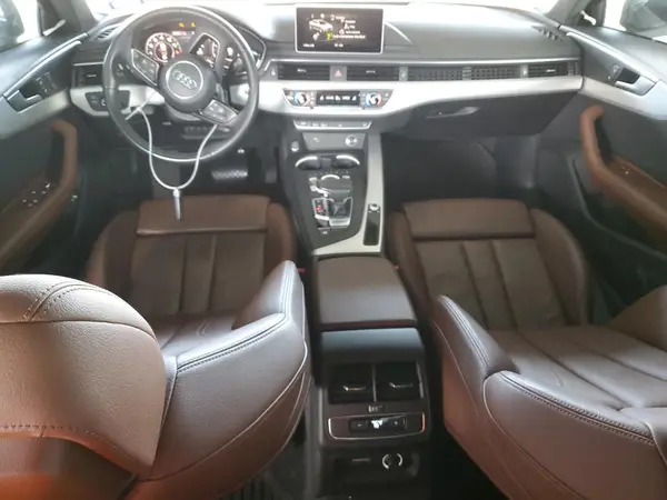 WAUENAF46KA006595 2019 AUDI A4 - Image 8