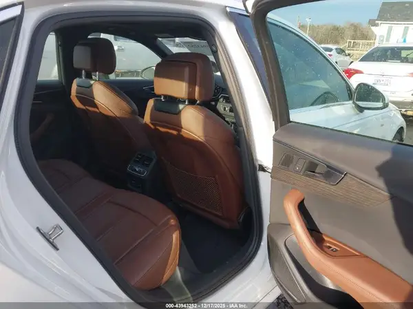 WAUENAF46KN011286 2019 AUDI A4 - Image 8