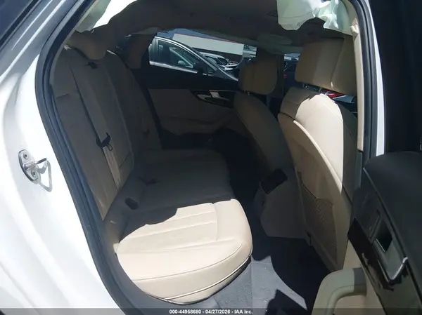 WAUENAF46KN019002 2019 AUDI A4 - Image 8