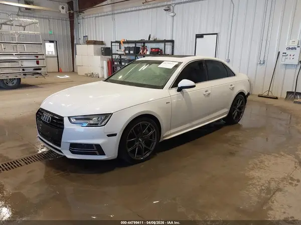 WAUENAF47HA142596 2017 AUDI A4 - Image 2