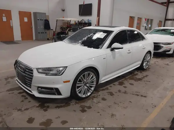 WAUENAF47HN002749 2017 AUDI A4 - Image 2