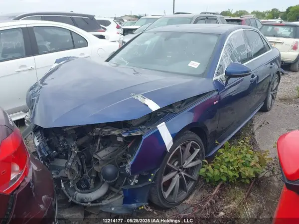 WAUENAF47HN005604 2017 AUDI A4 - Image 2