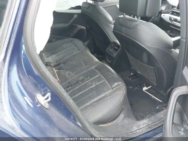 WAUENAF47HN005604 2017 AUDI A4 - Image 8
