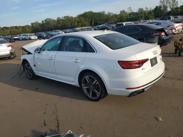 WAUENAF47HN008907 2017 AUDI A4 - Image 2