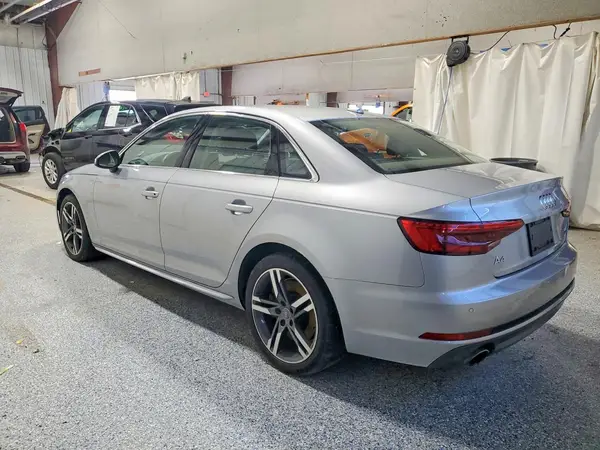 WAUENAF47HN009880 2017 AUDI A4 - Image 2