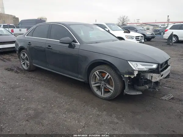WAUENAF47HN019003 2017 AUDI A4 - Image 1