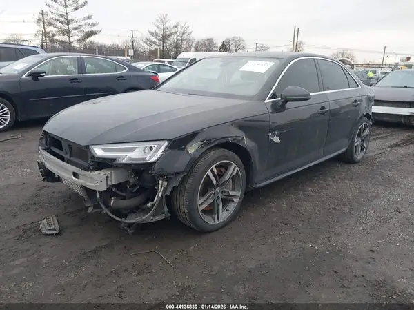 WAUENAF47HN019003 2017 AUDI A4 - Image 2