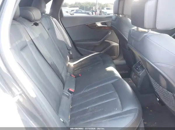 WAUENAF47HN020619 2017 AUDI A4 - Image 8