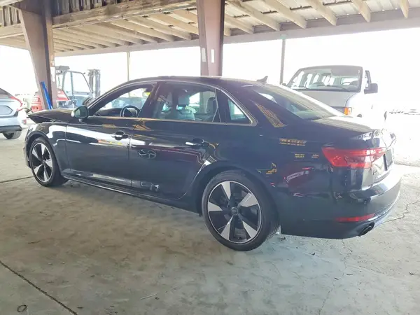WAUENAF47HN038294 2017 AUDI A4 - Image 2