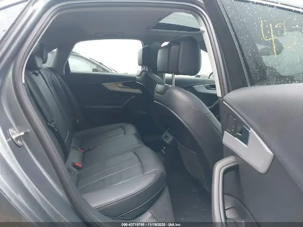 WAUENAF47HN062370 2017 AUDI A4 - Image 8