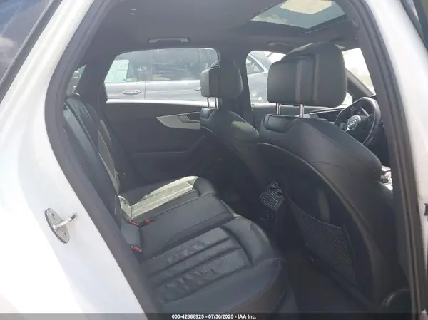 WAUENAF47HN066130 2017 AUDI A4 - Image 8