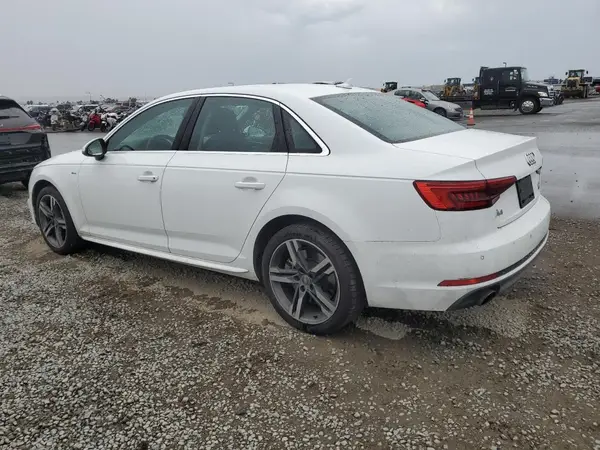 WAUENAF47HN067522 2017 AUDI A4 - Image 2