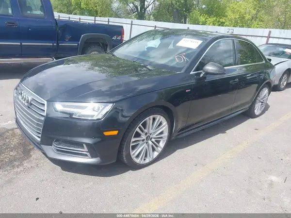 WAUENAF47HN067813 2017 AUDI A4 - Image 2