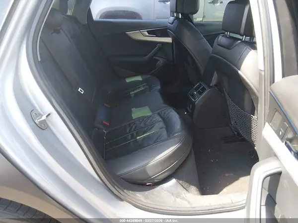 WAUENAF47JA072409 2018 AUDI A4 - Image 8