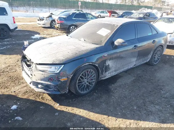 WAUENAF47JA082387 2018 AUDI A4 - Image 2