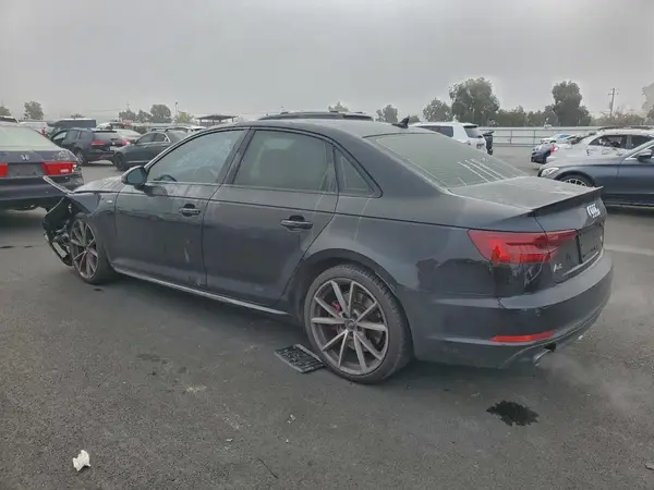WAUENAF47JA131619 2018 AUDI A4 - Image 2