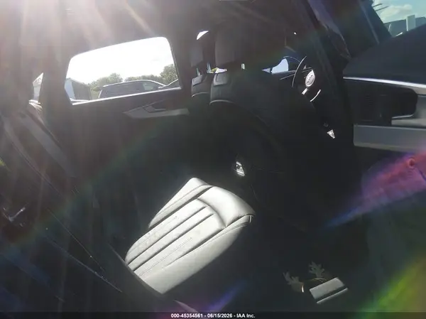 WAUENAF47KN005836 2019 AUDI A4 - Image 8