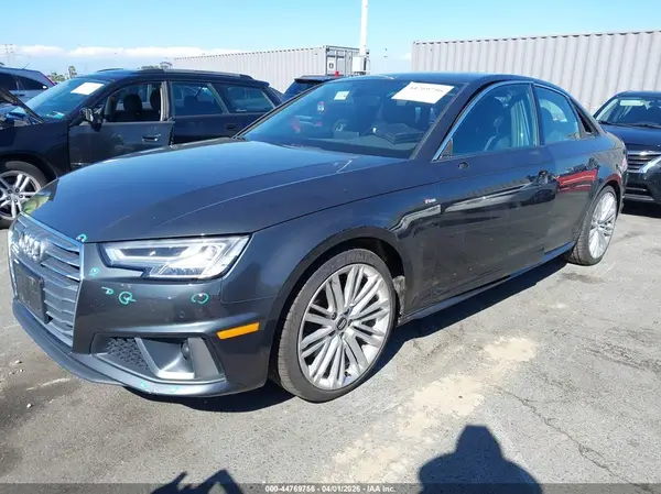 WAUENAF47KN013824 2019 AUDI A4 - Image 2