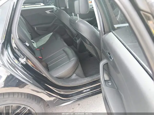 WAUENAF48HN013680 2017 AUDI A4 - Image 8