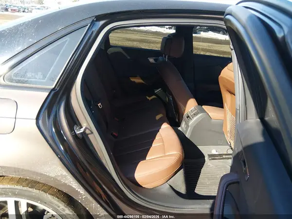 WAUENAF48HN015462 2017 AUDI A4 - Image 8
