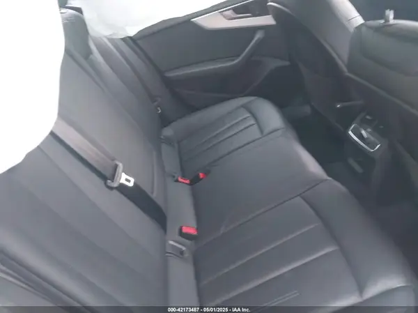 WAUENAF48HN034366 2017 AUDI A4 - Image 8