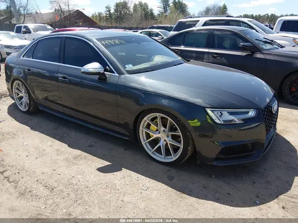 WAUENAF48HN056173 2017 AUDI A4 - Image 1