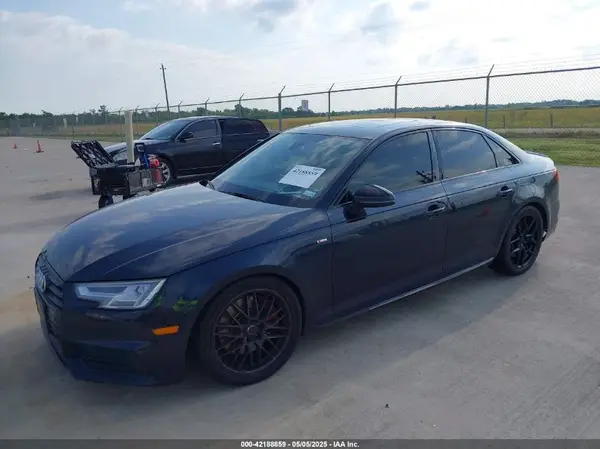 WAUENAF48JA061984 2018 AUDI A4 - Image 2