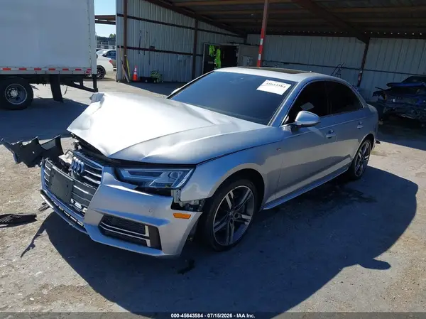 WAUENAF48JA073701 2018 AUDI A4 - Image 2