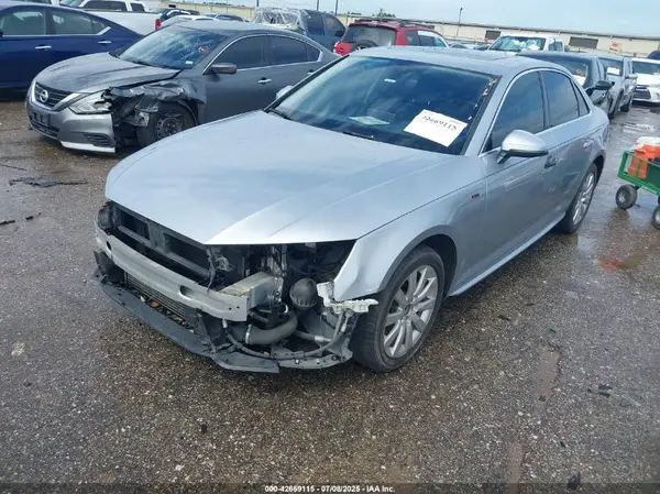 WAUENAF48JA078512 2018 AUDI A4 - Image 2