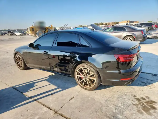 WAUENAF48JA101206 2018 AUDI A4 - Image 2
