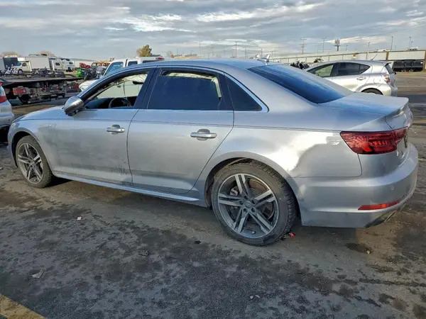 WAUENAF48JA152303 2018 AUDI A4 - Image 2