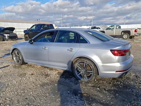 WAUENAF48JA156674 2018 AUDI A4 - Image 2