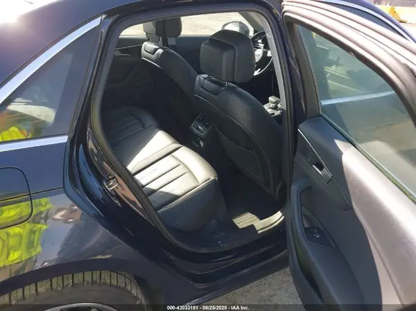 WAUENAF48JN015659 2018 AUDI A4 - Image 8