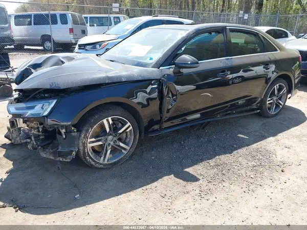 WAUENAF49HN001330 2017 AUDI A4 - Image 2
