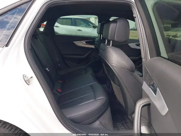 WAUENAF49HN003045 2017 AUDI A4 - Image 8