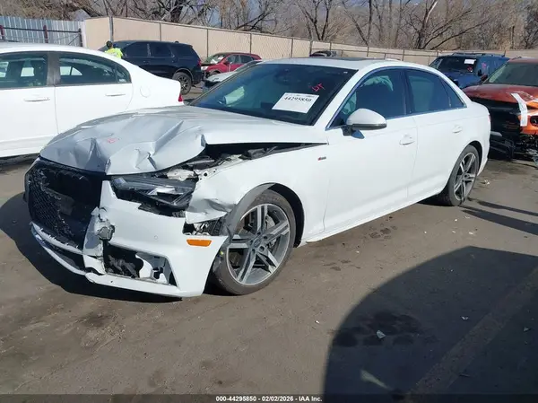 WAUENAF49HN020699 2017 AUDI A4 - Image 2
