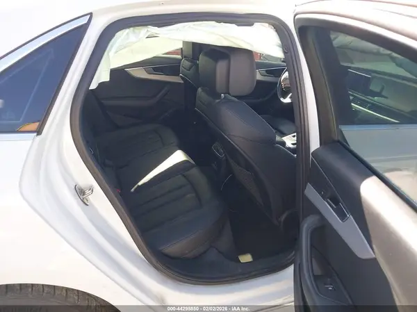 WAUENAF49HN020699 2017 AUDI A4 - Image 8