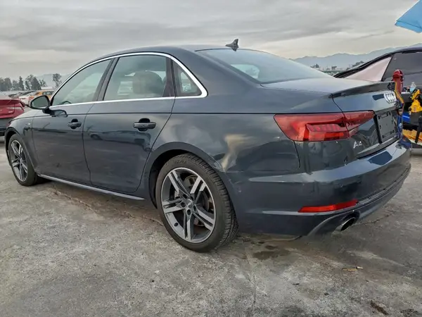 WAUENAF49JA016990 2018 AUDI A4 - Image 2