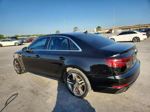 WAUENAF49JA020750 2018 AUDI A4 - Image 2