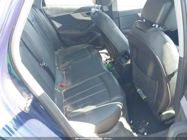 WAUENAF49JA030243 2018 AUDI A4 - Image 8