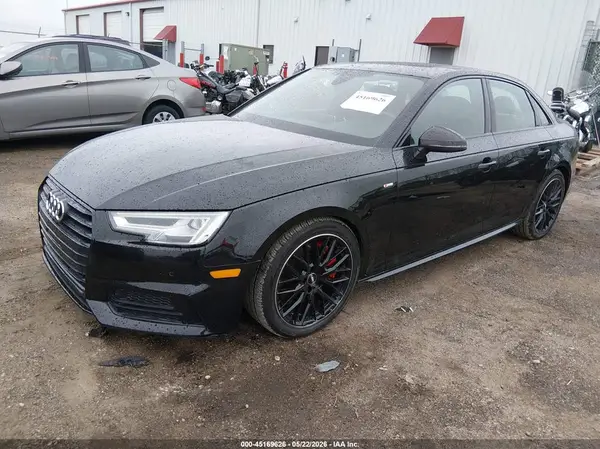 WAUENAF49JA039329 2018 AUDI A4 - Image 2