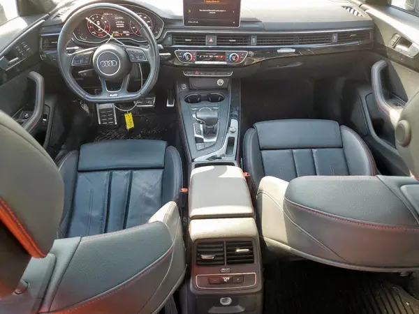WAUENAF49JA051058 2018 AUDI A4 - Image 8