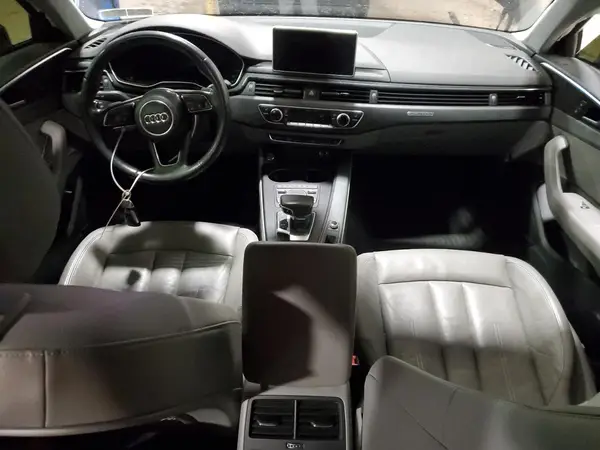WAUENAF49JA060889 2018 AUDI A4 - Image 8