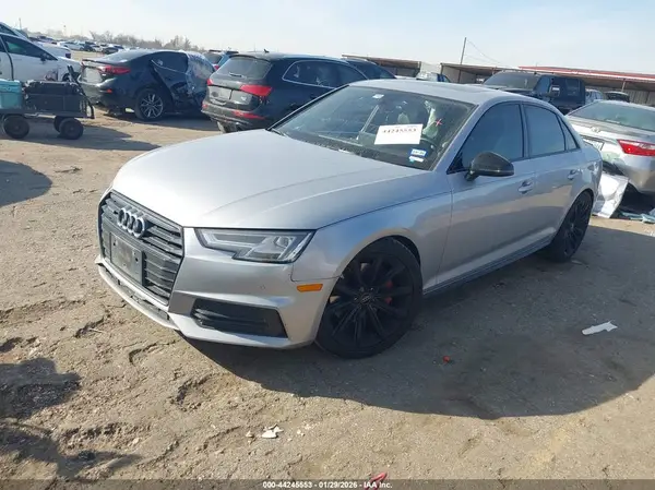WAUENAF49JA100792 2018 AUDI A4 - Image 2