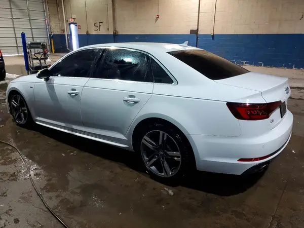 WAUENAF49JA108567 2018 AUDI A4 - Image 2