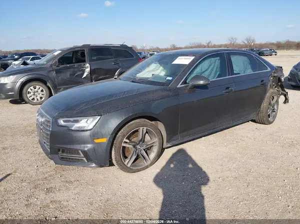 WAUENAF49JA201816 2018 AUDI A4 - Image 2